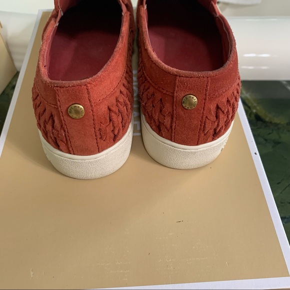 Michael Michael Kors - Picture 6 of 7